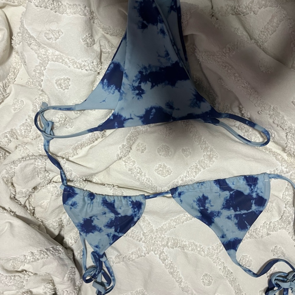 SHEIN Blue Tie-Dye Bikini